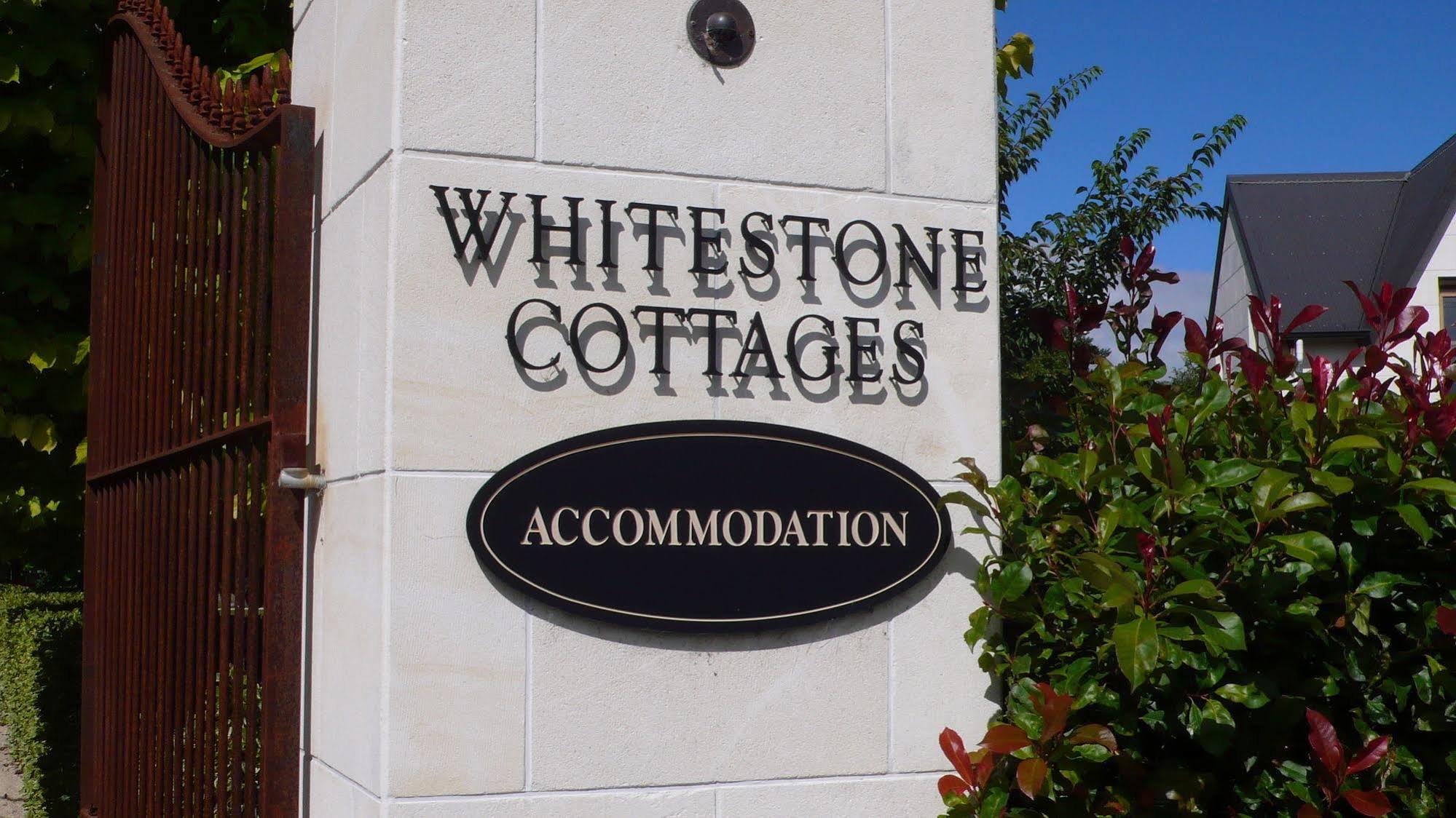 Whitestone Cottages Windwhistle Luaran gambar